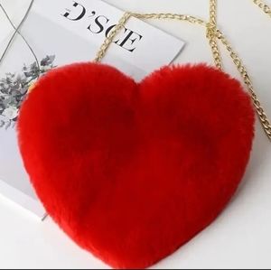 Fluffy Heart Purse